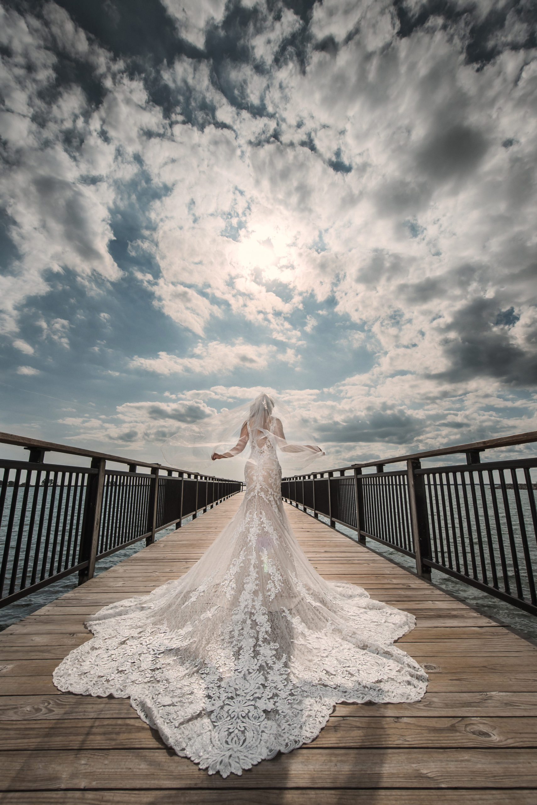 You are currently viewing A Wedding on Lake Erie