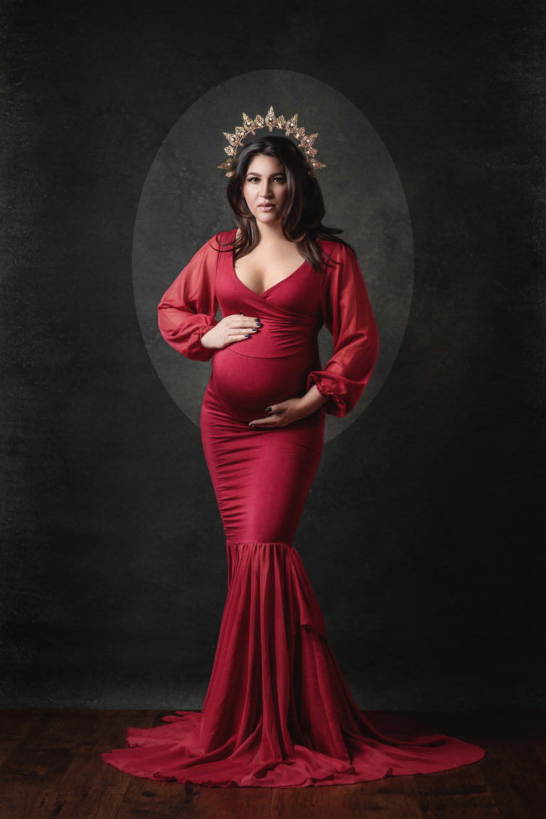 Read more about the article Goddess Maternity at Neal Urban Portraits