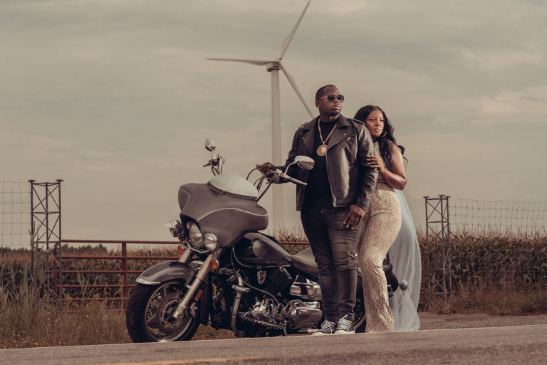 buffalo engagement session